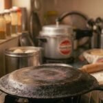 वास्तु शास्त्र में तवा रखने के तरीके से जुड़ी मान्यताएं और उसके प्रभाव
