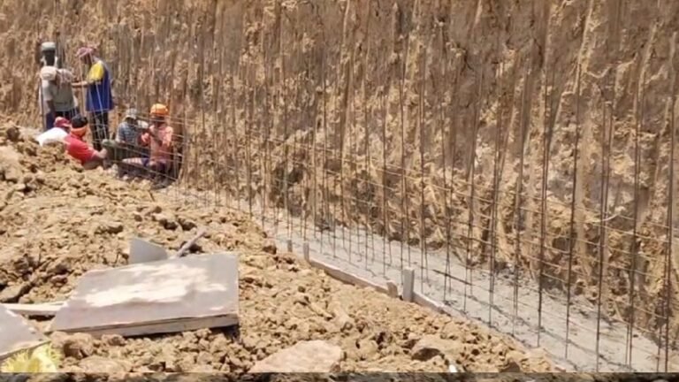 नई पहचान पाएगा ऐतिहासिक पंडरीतराई तालाब, 3 फीट से 8 फीट तक किया जा रहा गहरीकरण