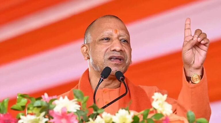 यूपी में अवैध धर्मांतरण पर बड़ा संदेश, CM योगी ने दोषियों को दी कड़ी चेतावनी