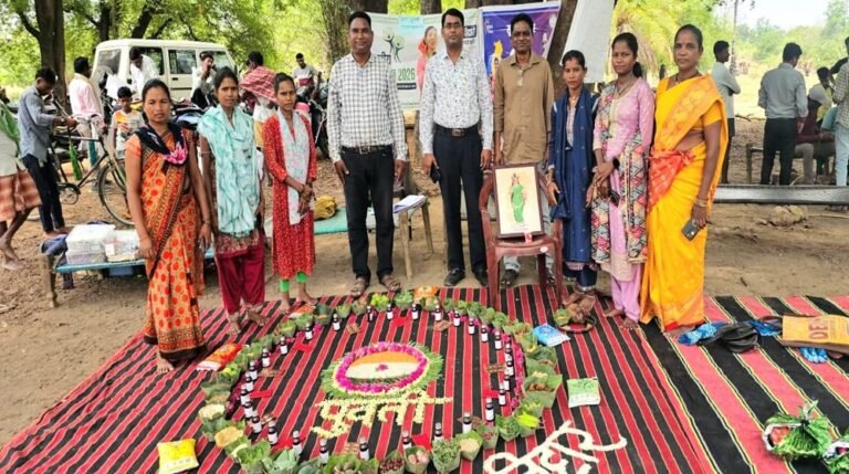 सुशासन तिहार 2026: पुवर्ती में घर-घर पहुंचीं सरकारी सेवाएं, ग्रामीणों को मिला योजनाओं का लाभ