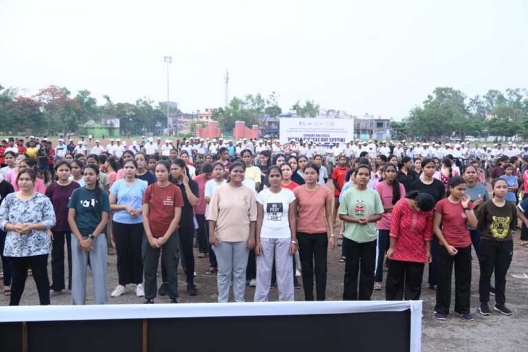 सायकिलिंग हमें फिट और ऊर्जावान बनाए रखता है –  अरुण साव