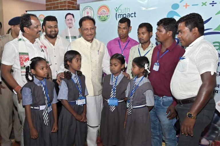अब फोन आधारित शिक्षण से पूरे जिले के बच्चों को मिलेगा गणित सीखने का अवसर