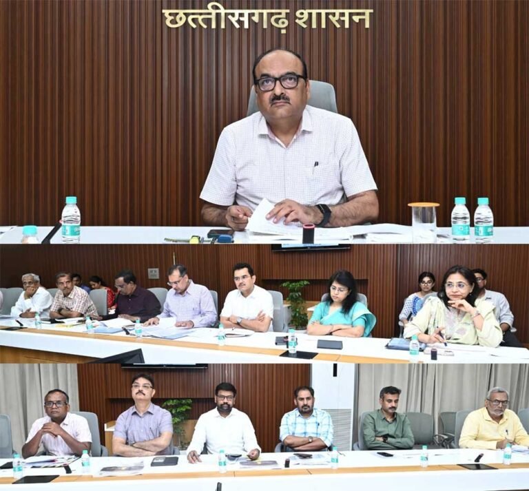 गुणवत्ता और समयसीमा पर विशेष जोर, लंबित परियोजनाओं को शीघ्र पूरा करने पर चर्चा