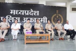 449 महिला एवं 123 पुरुष नव आरक्षक प्राप्त करेंगे आधुनिक पुलिसिंग, कानून, साइबर अपराध एवं जनसेवा आधारित प्रशिक्षण
