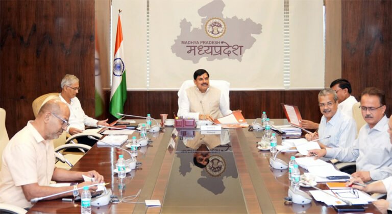सभी समाजों को, उनकी परम्पराओं को जोड़ें, आल्हा-ऊदल स्मृति उत्सव और श्रावण महोत्सव भी मनायें : मुख्यमंत्री डॉ. यादव