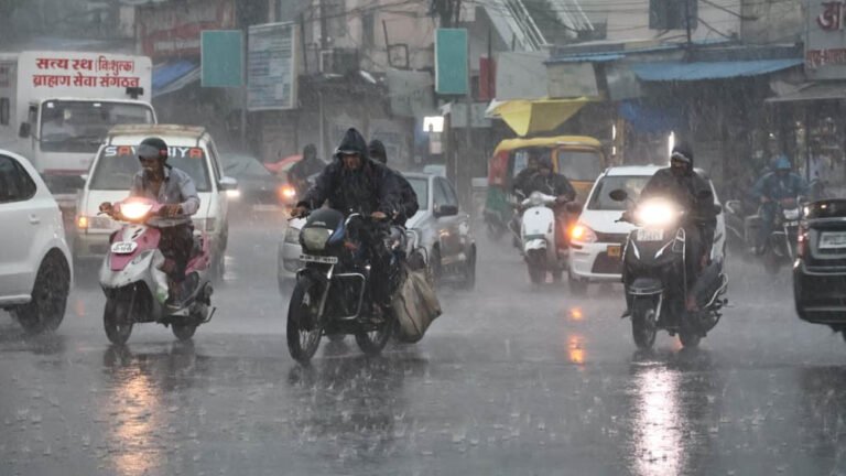 मध्य प्रदेश में बारिश का नया दौर, 3 दिन हल्की फुहारें; भोपाल-इंदौर समेत 30 जिलों में रिकॉर्ड बारिश