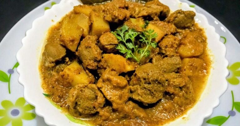 गुरुद्वारे वाली आलू-सोयाबीन कढ़ी, घर पर बनाएं आसान और स्वादिष्ट रेसिपी