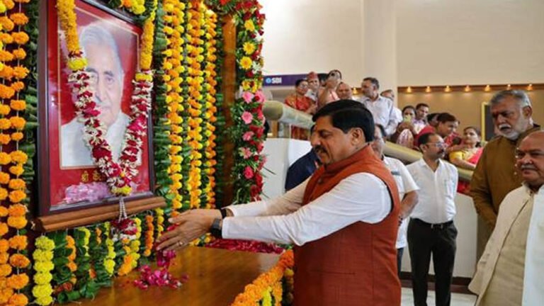पूर्व मुख्यमंत्री जोशी को मुख्यमंत्री डॉ. यादव की श्रद्धांजलि, बोले- उनके कार्य और संगठन क्षमता हमारे लिए आदर्श