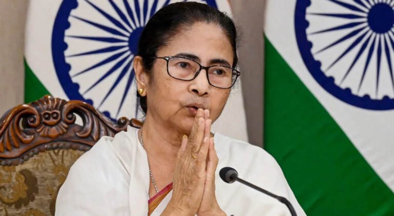 धर्मतला रैली पर हाई कोर्ट की रोक, TMC की याचिका को नहीं मिली राहत