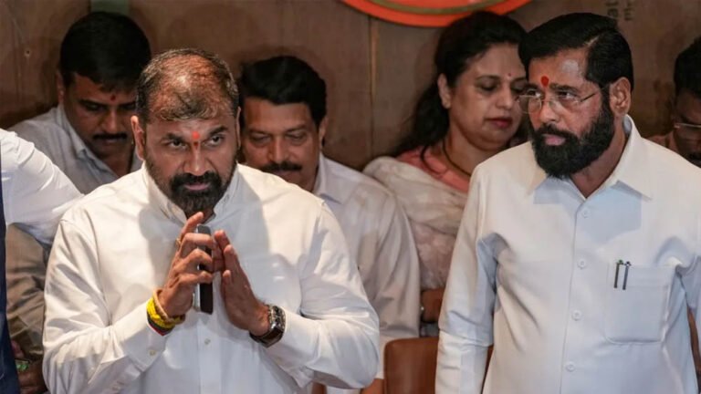 महाराष्ट्र राजनीति में बड़ा उलटफेर, उद्धव गुट छोड़ने वाले नेता को मिला MLC का प्रमोशन