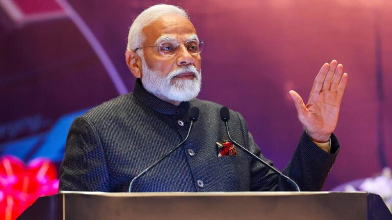 Modi Cabinet Reshuffle: किन मंत्रियों की होगी छुट्टी, किसे मिलेगा मौका? 4 बड़े समीकरणों से तय होगा फैसला