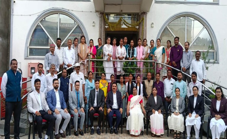 पैरालीगल वॉलेंटियर्स को साइबर सुरक्षा एवं ई-कोर्ट सेवाओं का दिया गया प्रशिक्षण