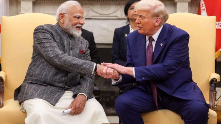 Trump Tariff Policy: इजरायल पर सख्ती, भारत पर राहत! आखिर क्या है अमेरिका की नई रणनीति?