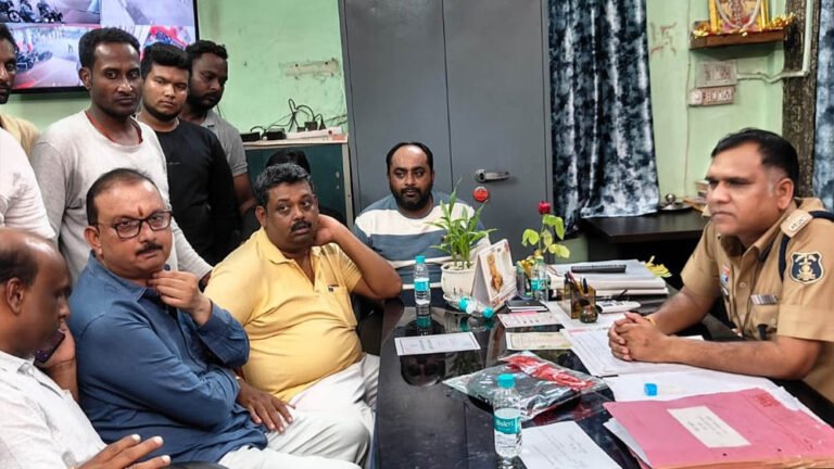गैस पाइपलाइन कार्य के दौरान हादसे के बाद BPCL का बड़ा कदम, मृतक राघवेंद्र घोषी के परिवार को मिली आर्थिक मदद