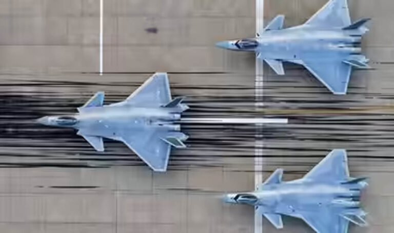 China’s J-20 Deployment: LAC के पास पहुंचे 11 स्टील्थ फाइटर जेट, क्या बदल जाएगा भारत-चीन शक्ति संतुलन?