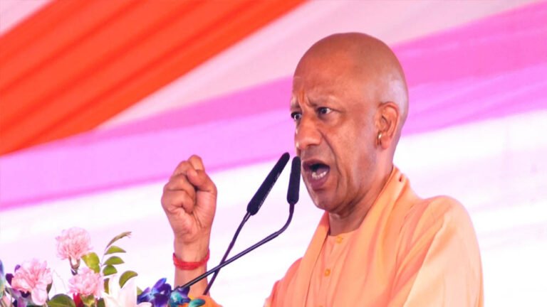 आस्था के साथ खिलवाड़ स्वीकार नहीं, जनता को सपा-कांग्रेस के बहकावे में आने की आवश्यकता नहीं