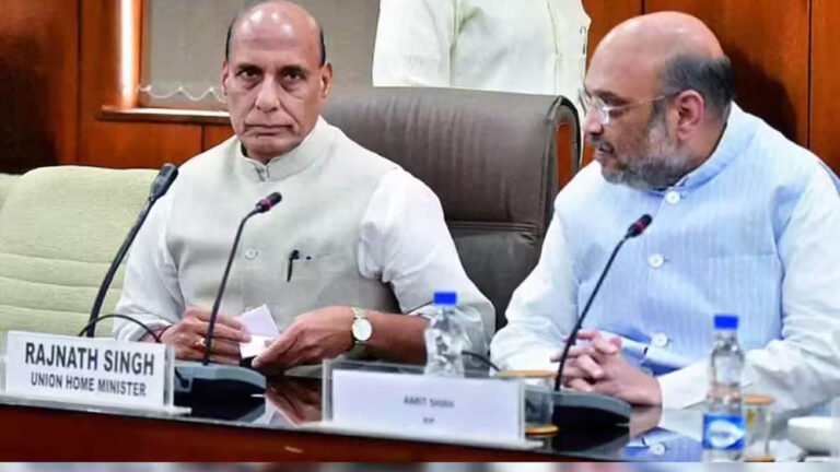 राजनाथ सिंह के इस्तीफे की अटकलों के बीच सियासी हलचल, क्या अमित शाह को मिलेगी नई जिम्मेदारी?