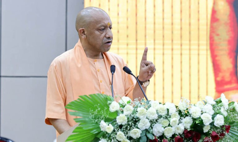सीएम योगी ने किया डॉ. राम मनोहर लोहिया उत्तर प्रदेश प्रशासन एवं प्रबंधन अकादमी के नवीन परिसर का लोकार्पण