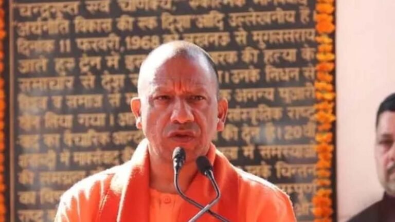 नोएडा से बदली तस्वीर, इलेक्ट्रॉनिक्स हब बना उत्तर प्रदेश