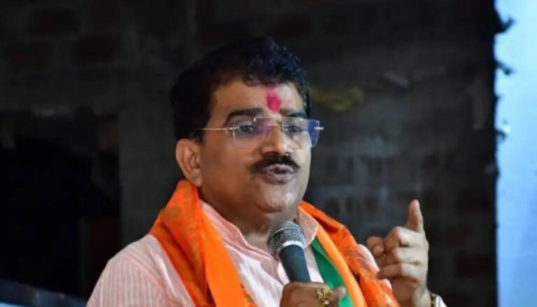 राम मंदिर विवाद के बीच BJP सांसद ज्ञानेश्वर पाटिल की कांग्रेस को खुली चेतावनी, RSS पर बयान से गरमाई सियासत