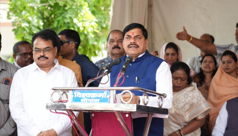 CM डॉ. मोहन यादव ने डॉ. श्यामा प्रसाद मुखर्जी को किया नमन, बोले- मध्य प्रदेश में इसी महीने लागू होगा UCC