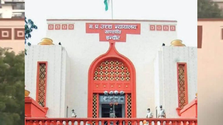 सेवानिवृत्ति आदेश रद्द! हाईकोर्ट का बड़ा फैसला, CMHO डॉ. माधव प्रसाद हसानी अब 65 वर्ष तक देंगे सेवा