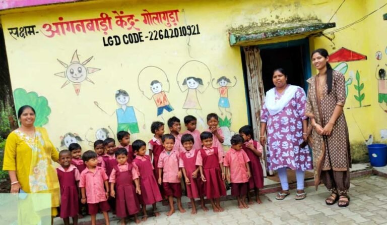 खेल-खेल में मनोरंजक तरीके से सीख रहे हैं बच्चे