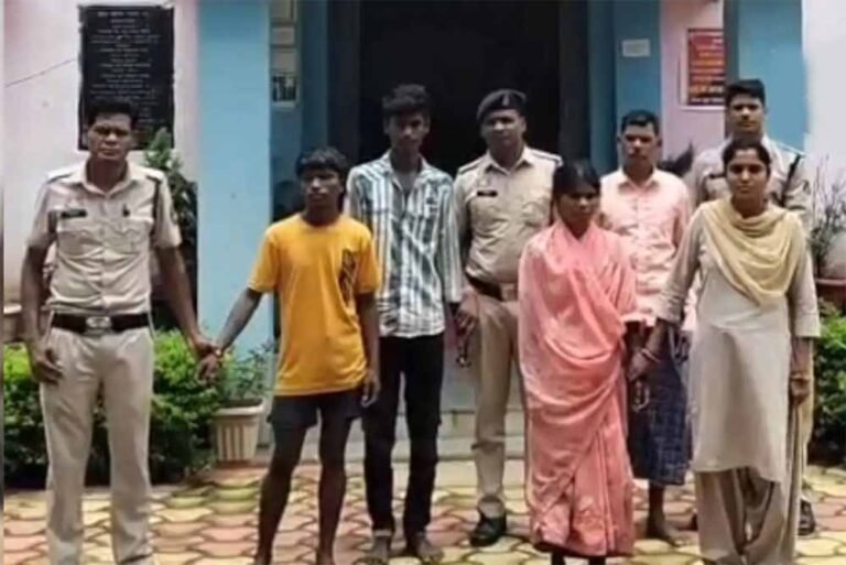 छत्तीसगढ़ में शराब माफिया के खिलाफ छापेमारी के दौरान बवाल, पुलिस पर हमला; छह आरोपी गिरफ्तार