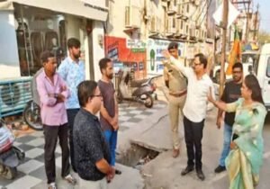 रायपुर के पंडरी मार्केट में प्रशासन की बड़ी कार्रवाई, पुरानी होलसेल दुकान से हटा अतिक्रमण