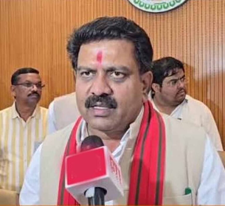 CG News: धर्म स्वातंत्र्य विधेयक का अगला चरण जल्द, डिप्टी CM विजय शर्मा ने दिए संकेत
