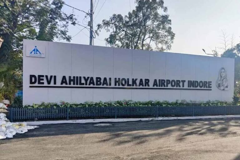 MP का मेगा एविएशन प्लान, इंदौर एयरपोर्ट पर उतरेंगे दुनिया के सबसे बड़े विमान; मिशन 2047 की तैयारी शुरू