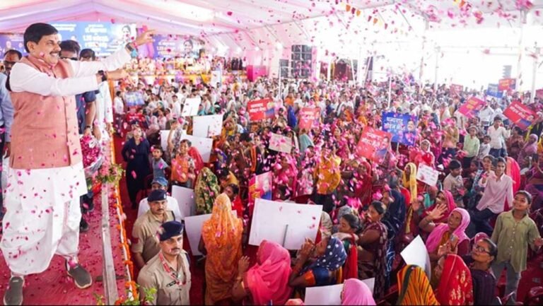 मुख्यमंत्री डॉ. यादव ने 332 करोड़ के विकास कार्यों की दी सौगात