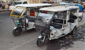 सिरफिरों की हरकत से ई-रिक्शा हो रहे हैक, पुलिस भी जांच में जुटी