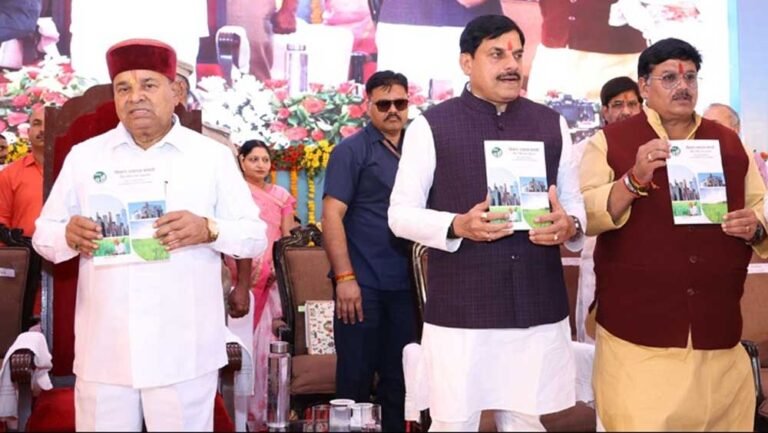मुख्यमंत्री डॉ. यादव ने उज्जैन-जावरा ग्रीनफील्ड फोरलेन प्रोजेक्ट का किया भूमि पूजन