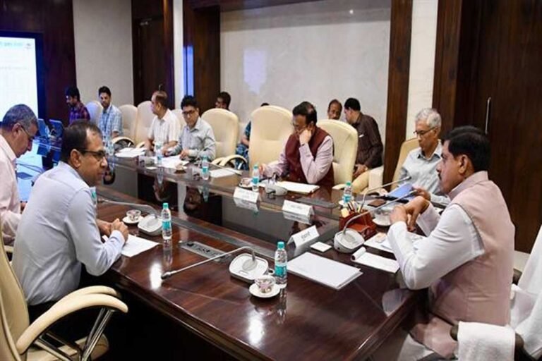तैयार हो चुके 70 सांदीपनि विद्यालयों का 15 जुलाई तक करायें लोकार्पण