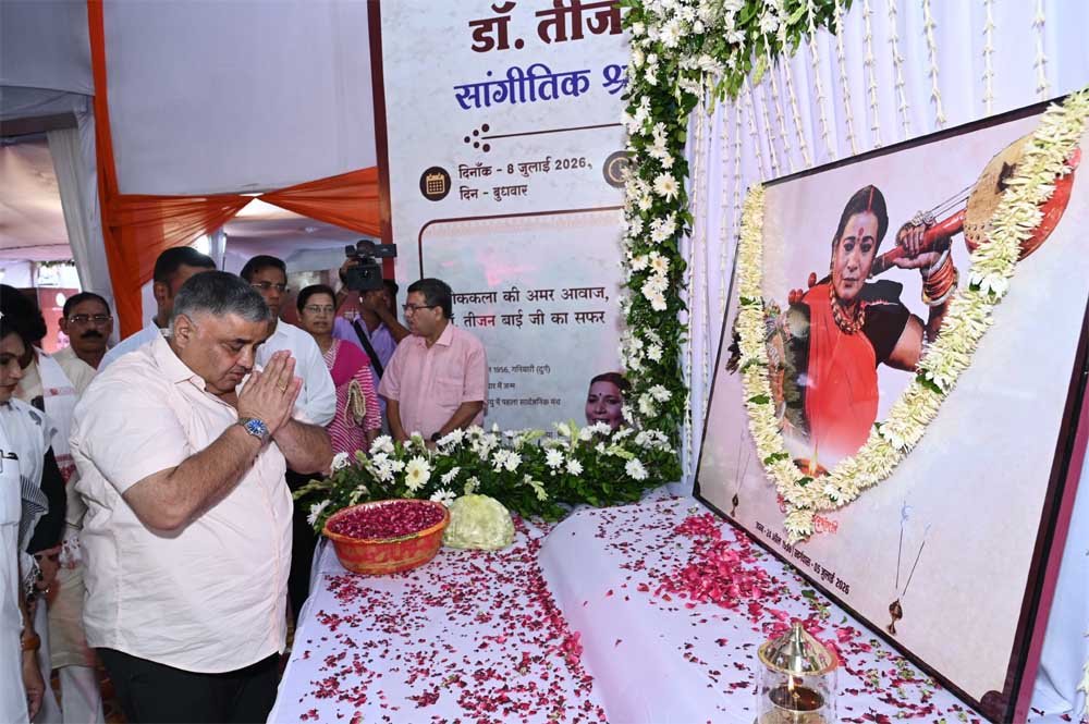 गृहग्राम गनियारी को कलाग्राम के रूप में किया जाएगा विकसित