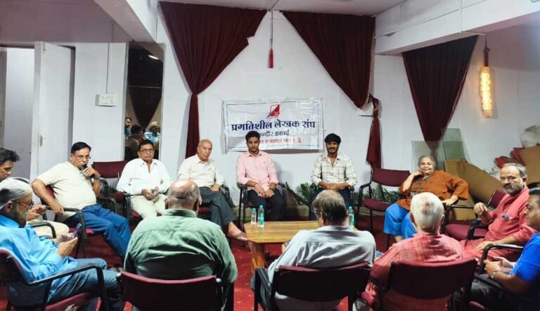 कहानी पाठ के साथ राज्य सम्मेलन की तैयारी