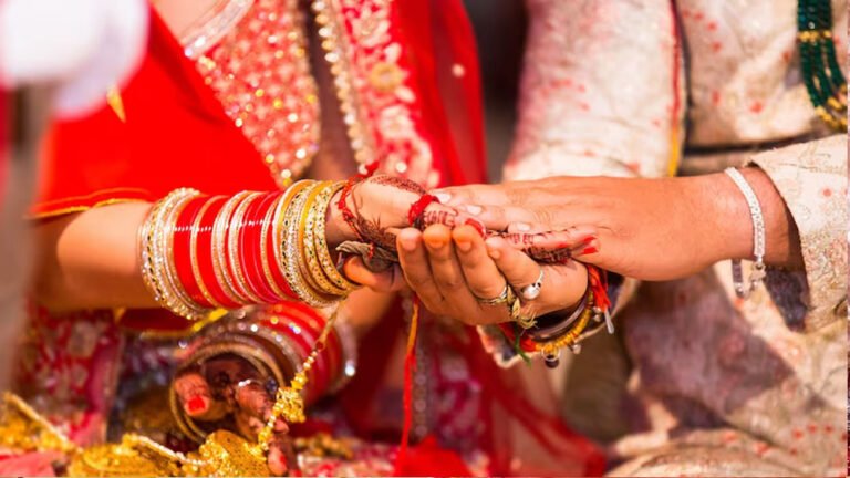 Wedding Muhurat 2026: 25 जुलाई से थमेंगी शहनाइयां, नोट करें शादी-सगाई के अगले शुभ मुहूर्त
