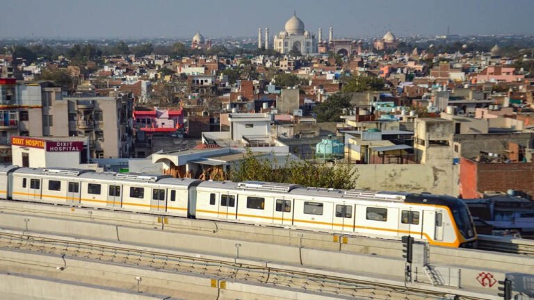 आगरा में मेट्रो नेटवर्क का विस्तार तेज, राजा मंडी-कालिंदी विहार समेत कई इलाकों को मिलेगा सीधा कनेक्शन
