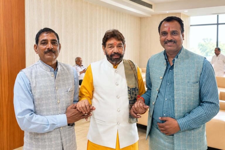 ​संभागीय अध्यक्ष गौरव सेठ ने राज्य पिछड़ा वर्ग आयोग अध्यक्ष डॉ. रामकृष्ण कुसमारिया से की सौजन्य भेंट