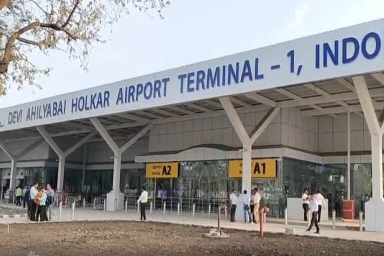इंदौर एयरपोर्ट से बागडोगरा की सीधी उड़ान की तैयारी, दार्जिलिंग-सिक्किम यात्रियों को मिलेगी बड़ी राहत