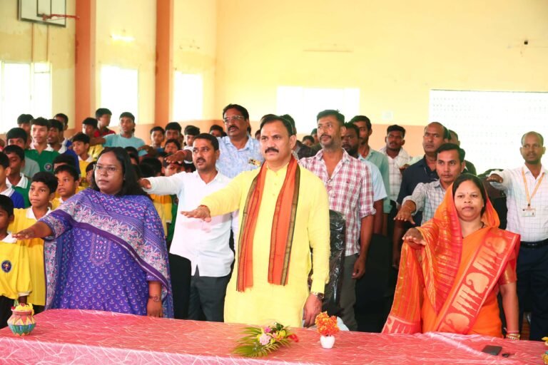 मनेंद्रगढ़ में नशामुक्ति अभियान की शुरुआत, मंत्री जायसवाल ने ली शपथ