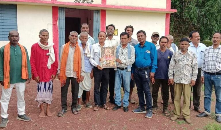 महरा वस्त्रकार समाज के द्वारा जागरूकता अभियान चलाया गया
