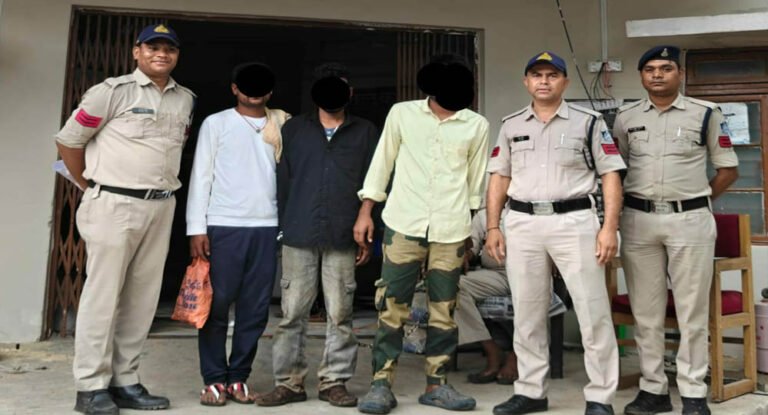 राजेंद्रग्राम पुलिस की कॉम्बिंग गश्त में बड़ी कार्रवाई, 3 स्थायी वारंटी गिरफ्तार कर कोर्ट में किया पेश