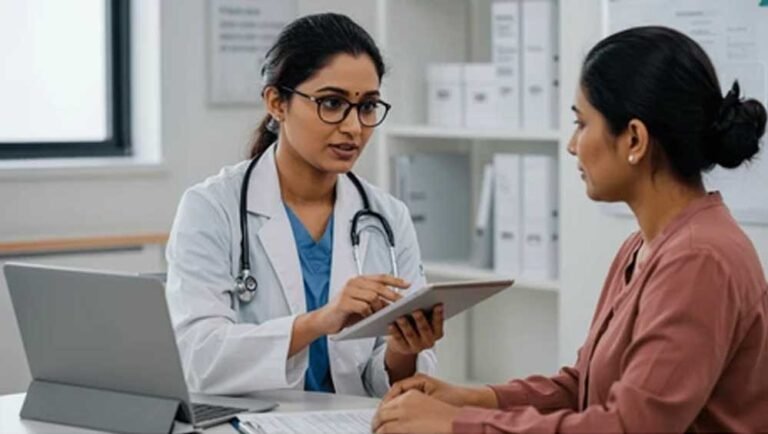Doctor Visit Tips: सही इलाज के लिए डॉक्टर से न छिपाएं ये 5 बातें, शर्म या डर पड़ सकता है भारी