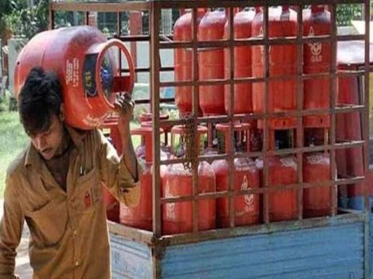 राजस्थान में गैस एजेंसियों की मनमानी थमी, मुफ्त केवाईसी के निर्देश जारी