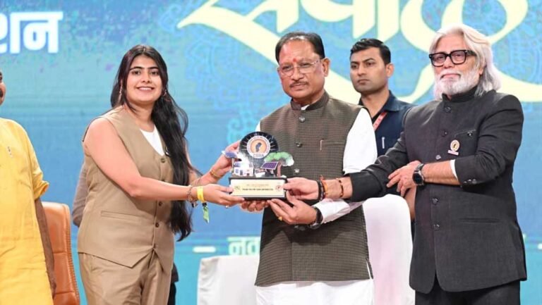 छत्तीसगढ़ सौर ऊर्जा के क्षेत्र में बनेगा देश का अग्रणी राज्य, सीएम विष्णु देव साय का बड़ा ऐलान