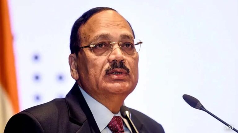 स्वतंत्रता संग्राम में वकीलों की भूमिका पर बोले CJI सूर्यकांत, युवा पीढ़ी को दिया बड़ा संदेश