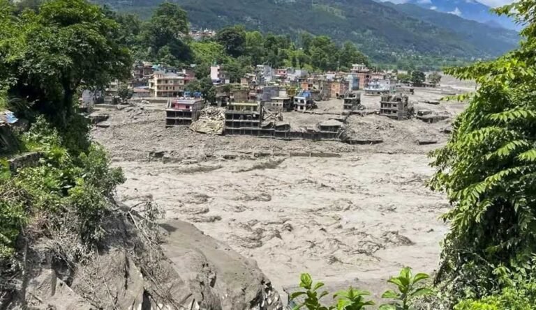 नेपाल में बाढ़ का कहर! भोपाल के एक ही परिवार के 29 रिश्तेदार लापता, आखिरी कॉल ने बढ़ाई चिंता