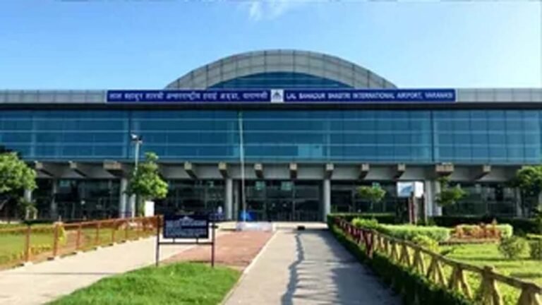 एयरपोर्ट पर अचानक चली पिस्टल की गोली, फर्श से टकराकर दो लोगों को लगी